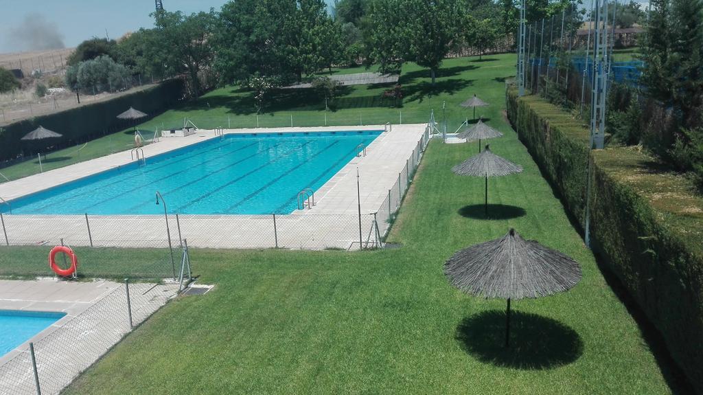 Hostal La Aldaba Ξενοδοχείο Montearagon Εξωτερικό φωτογραφία