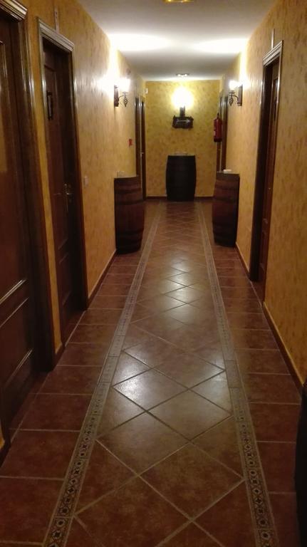 Hostal La Aldaba Ξενοδοχείο Montearagon Εξωτερικό φωτογραφία