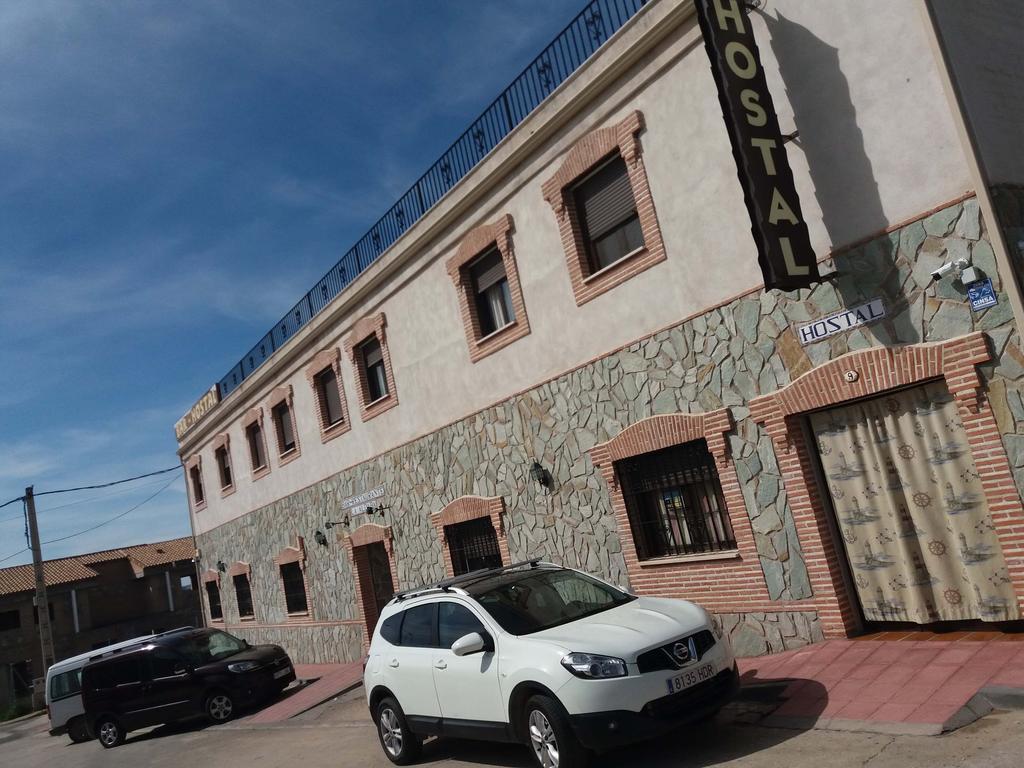 Hostal La Aldaba Ξενοδοχείο Montearagon Εξωτερικό φωτογραφία