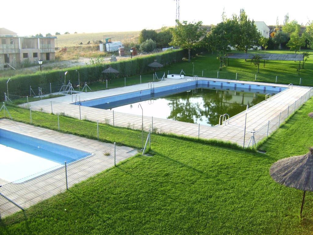 Hostal La Aldaba Ξενοδοχείο Montearagon Εξωτερικό φωτογραφία