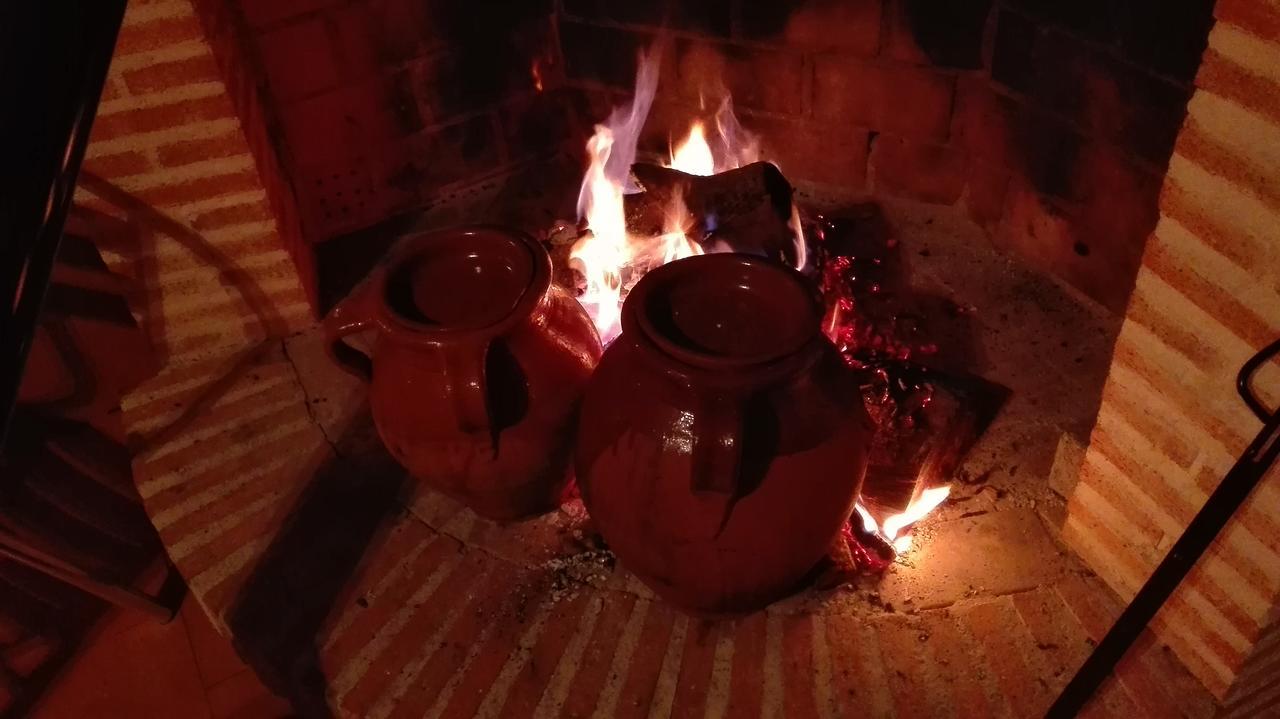 Hostal La Aldaba Ξενοδοχείο Montearagon Εξωτερικό φωτογραφία