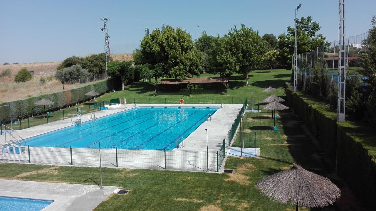 Hostal La Aldaba Ξενοδοχείο Montearagon Εξωτερικό φωτογραφία